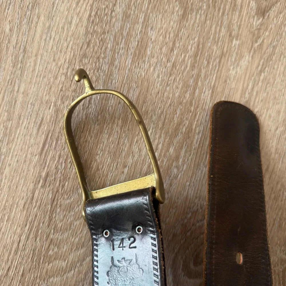VTG Italian Leather Belt Brass Stirrup Hook Buckle Dark Brown Made in Italy 36